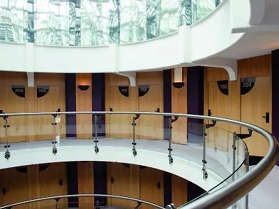 Victor's Residenz-hotel Hotel 4*