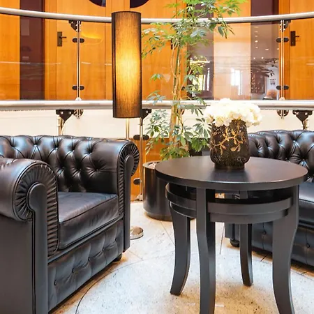 Victor's Residenz-hotel מלון 4*