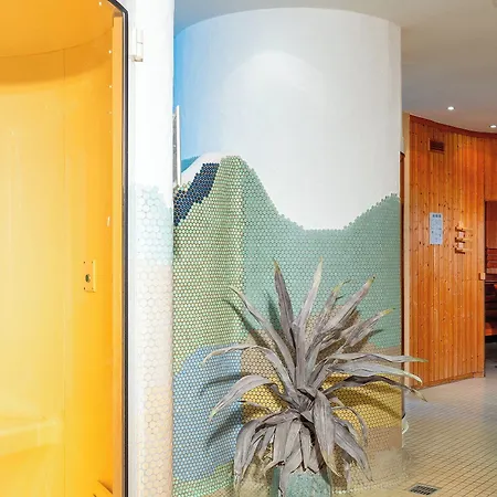 Victor's Residenz-hotel Hotel 4*