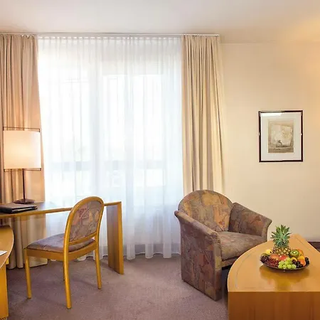 Victor's Residenz-hotel 4*