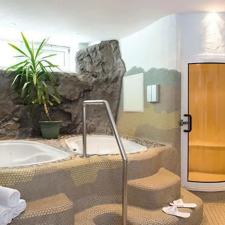 Victor's Residenz-hotel 4* פרנקנטל