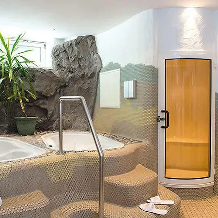 Victor's Residenz-hotel 4* פרנקנטל