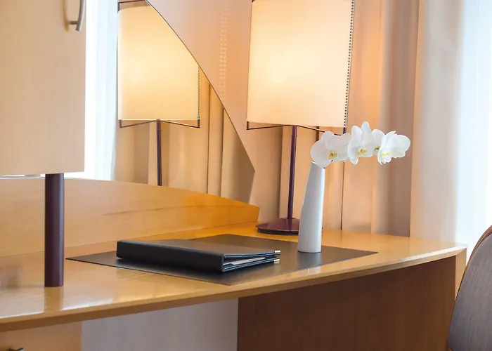 Victor's Residenz-hotel Hotel 4*