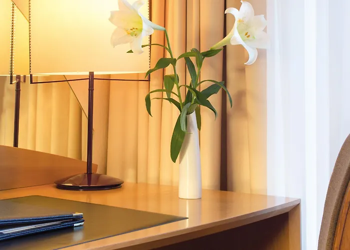 Victor's Residenz-hotel 4*