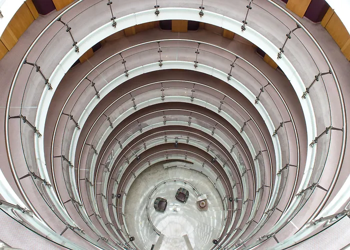 Victor's Residenz-hotel 4*