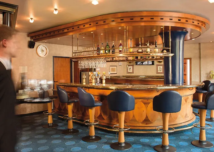 Victor's Residenz-hotel 4*